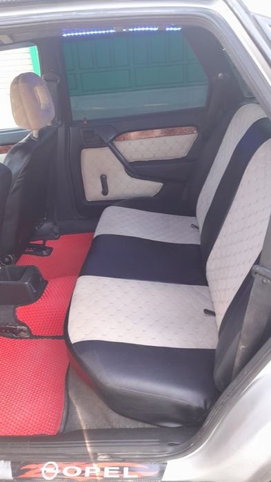 Машина сатылады. Опел вектра 1.8