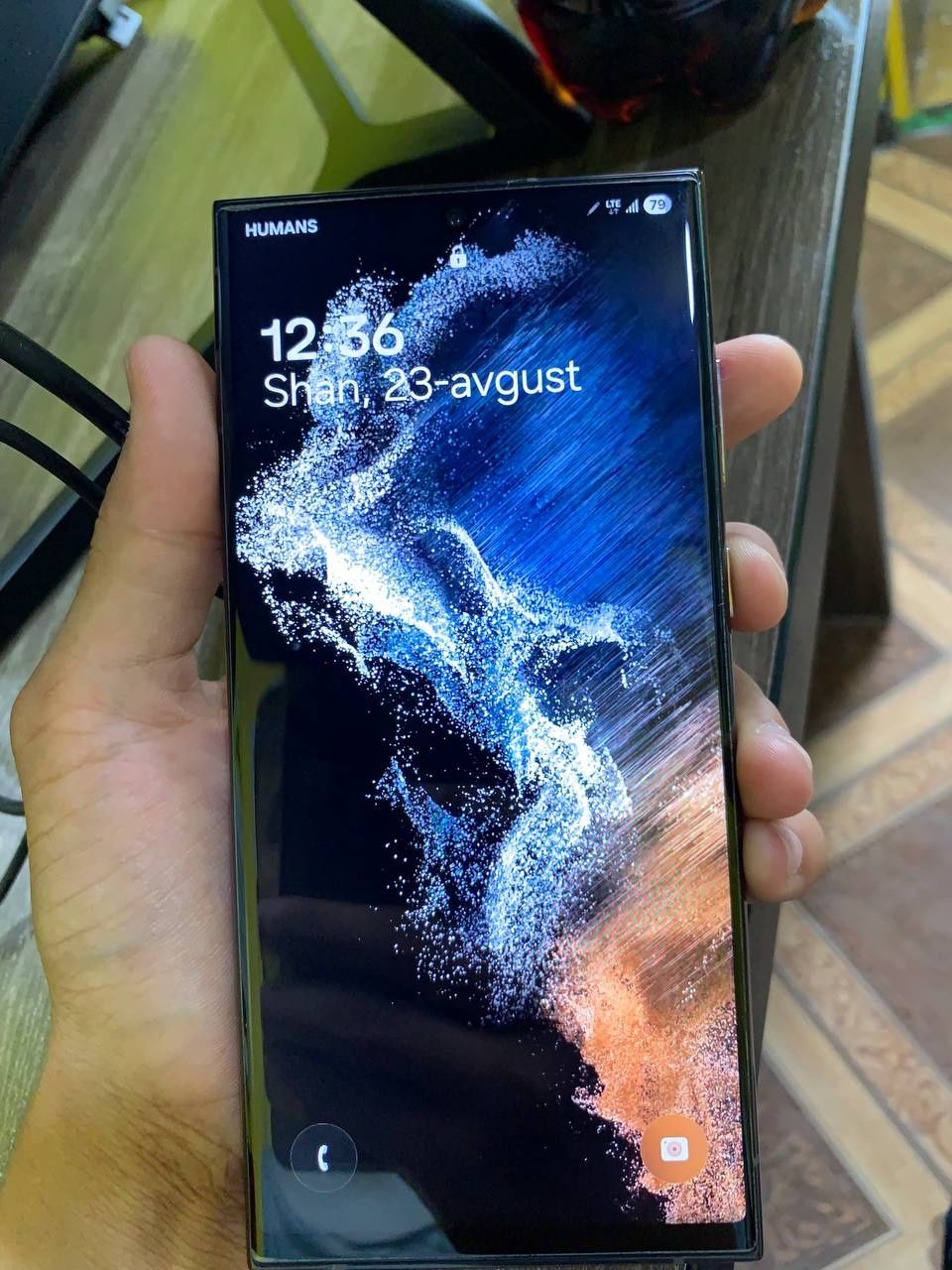 S 22 ultra 512 GB.