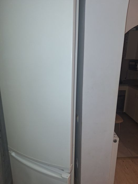 Apartament cu 3 camere de Închiriat
