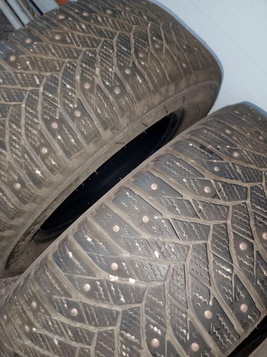 Продам шины 215/60R16