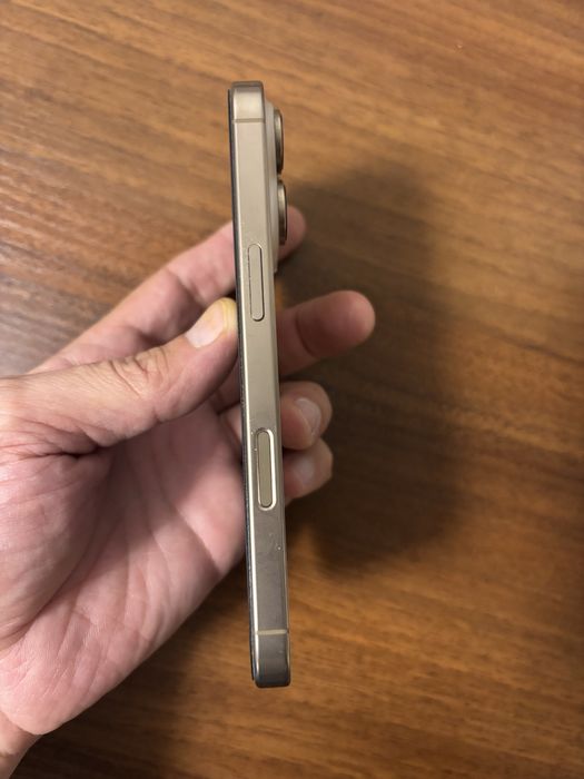 iPhone 16 Pro 256gb Desert