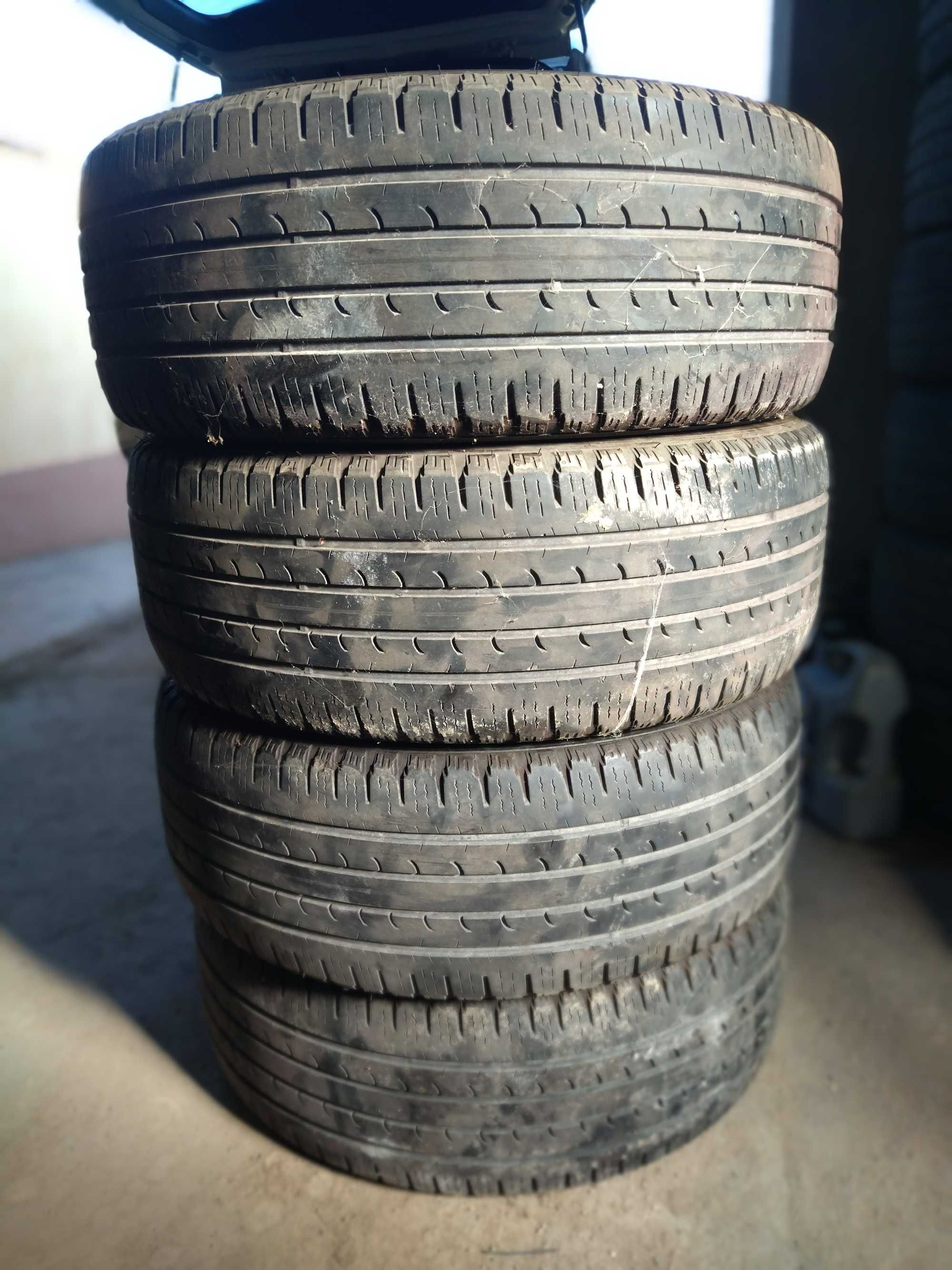 225 55 18 Goodyear