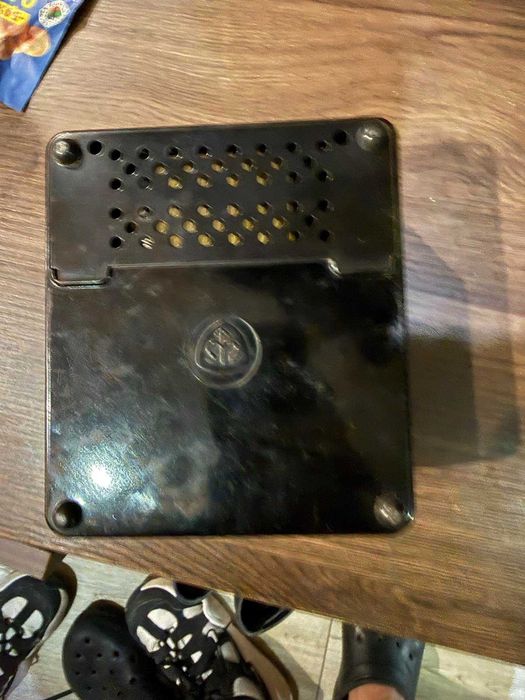 Аналогов волтметър