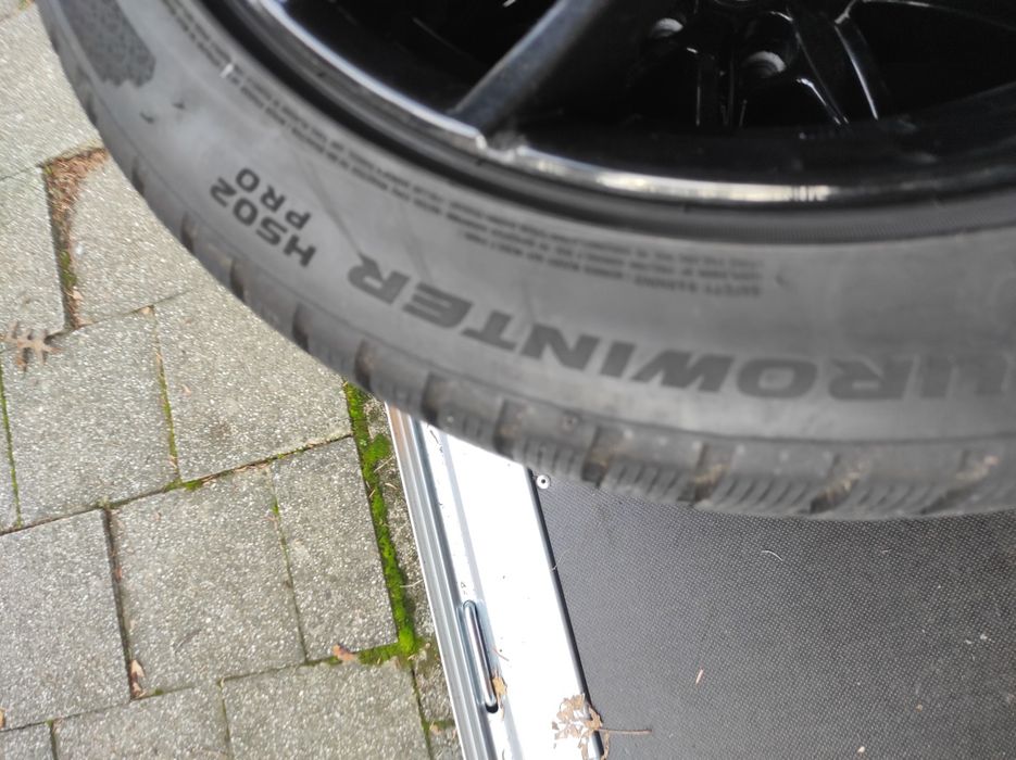 225/45/17 Falken 4бр