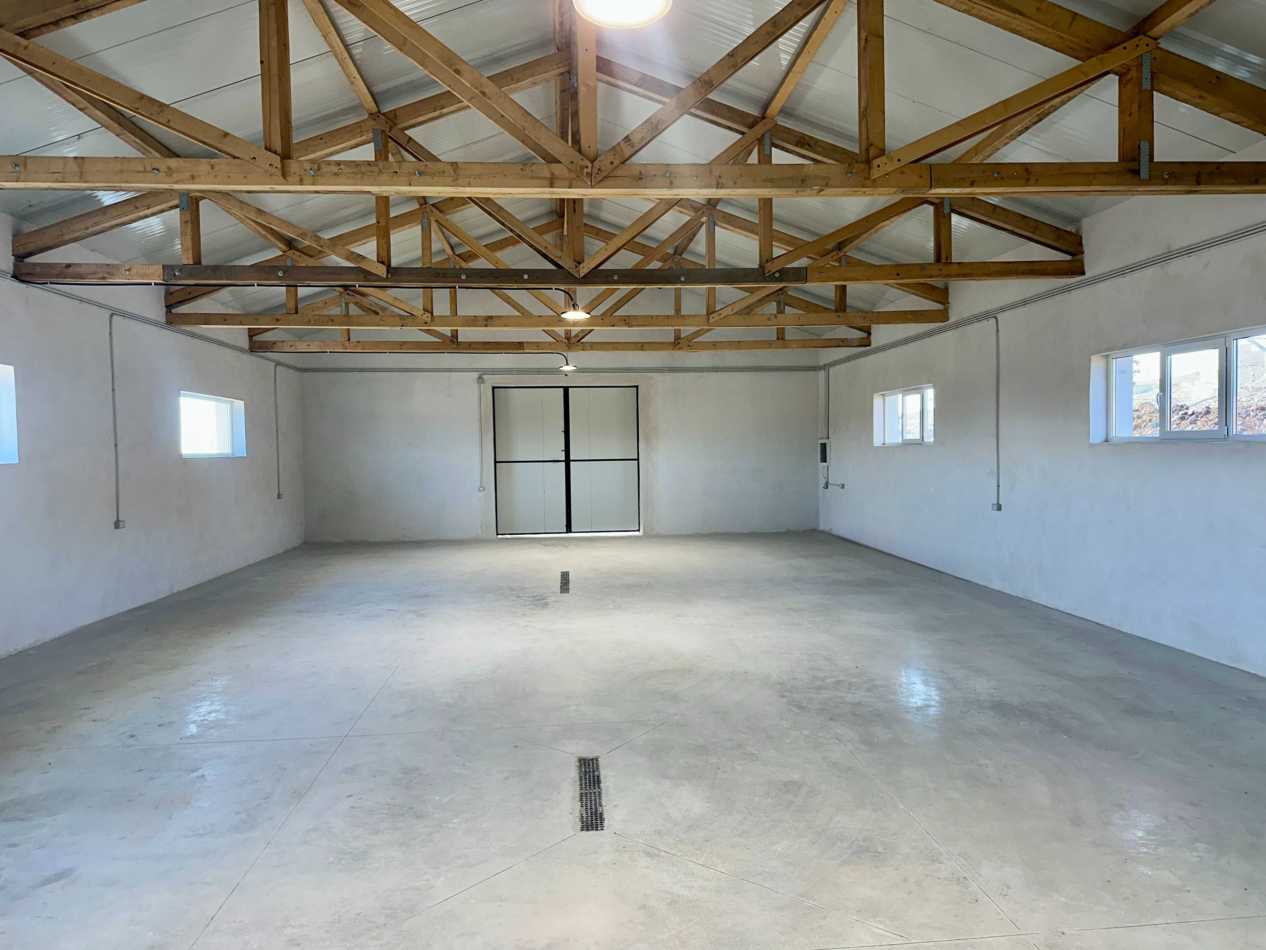 PROPRIETAR Închiriez module de hală NOU RENOVATE