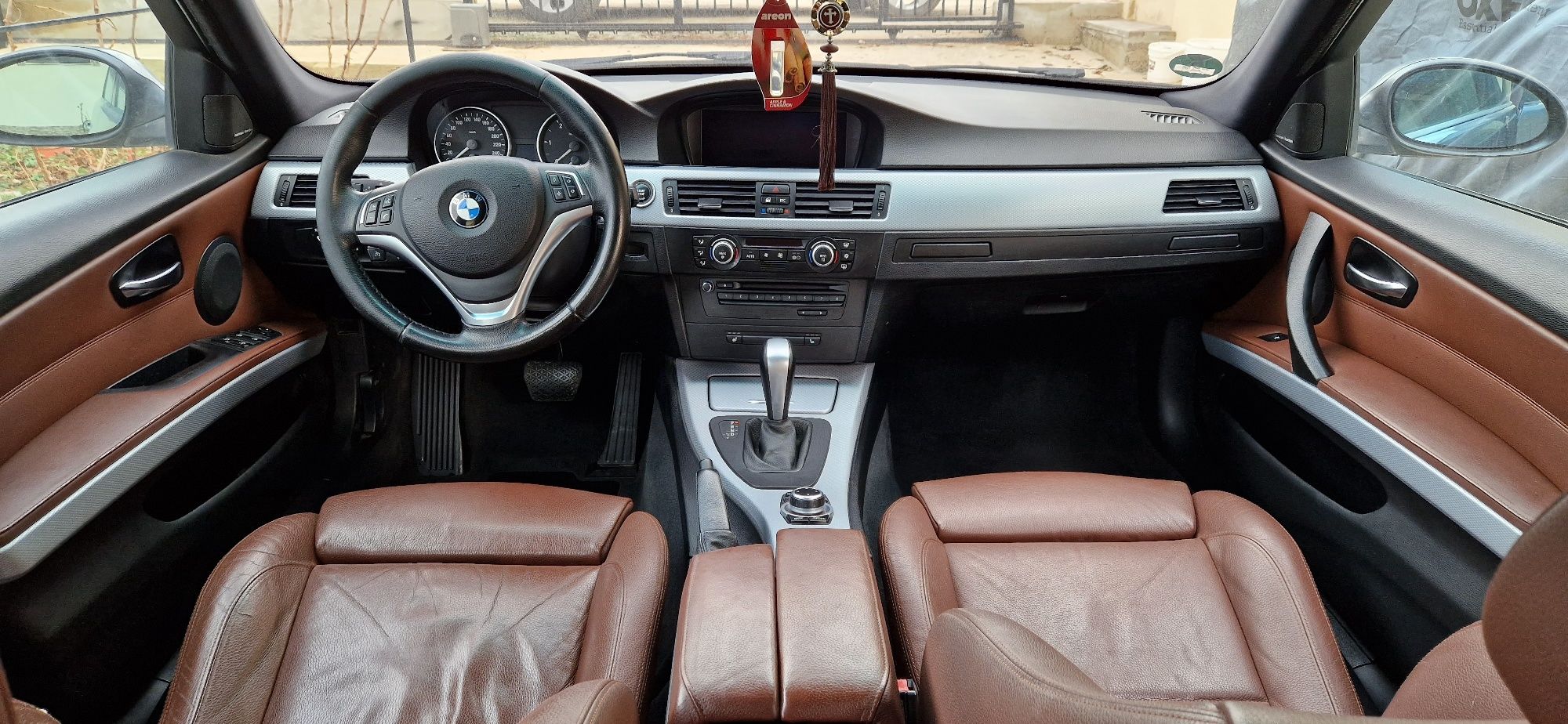 BMW Seria 3 E91 320D