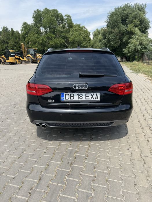 Audi A4 2011 2.0TDI s line
