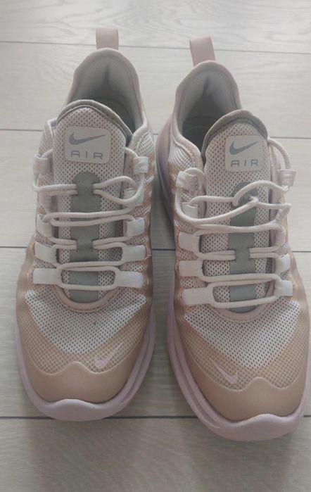 Adidasi Nike Air Max marimea 39