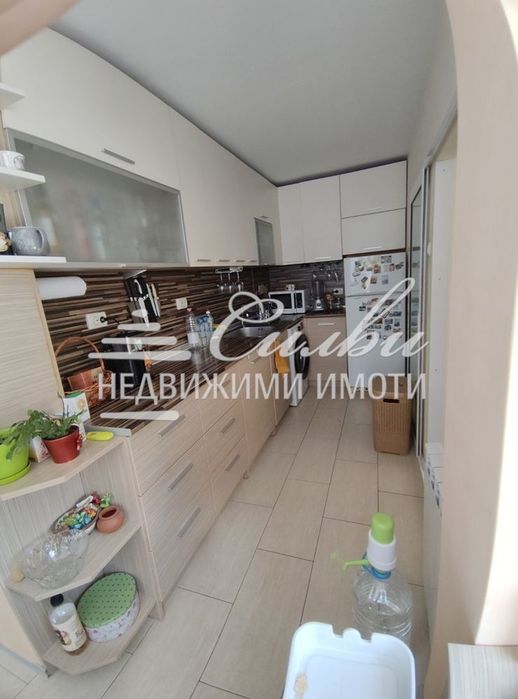 Четиристаен ТУХЛЕН след ОСНОВЕН ремонт - кв.Център