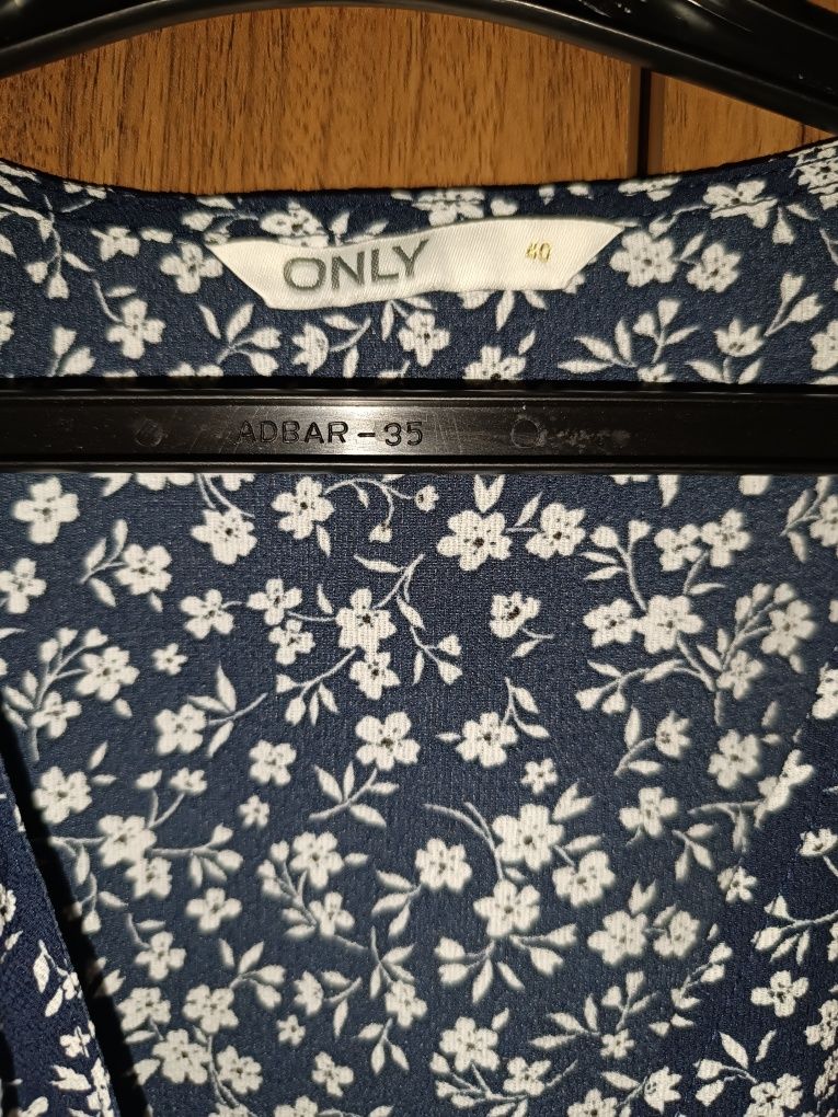 Rochie Only 40 M/L scurta  cu mâneci lungi