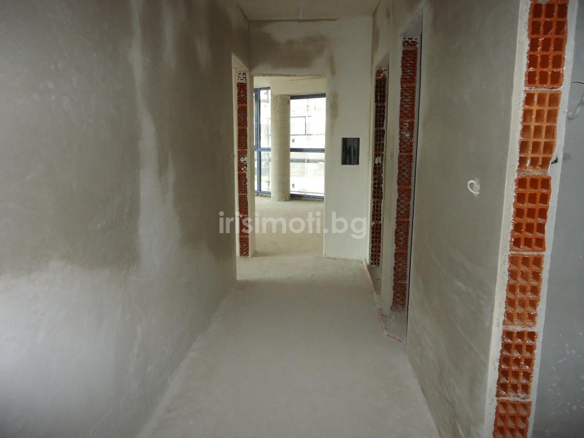 Продава се Тристаен апартамент в София, Овча купел - 120 кв.м за 1805 €/кв.м - Снимка #8
