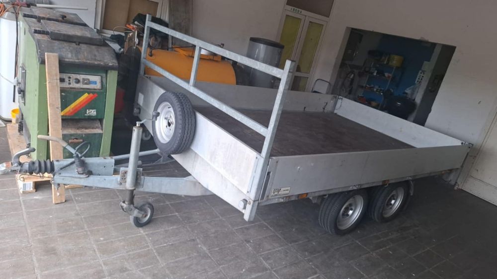 Remorca auto 2700kg,Titan