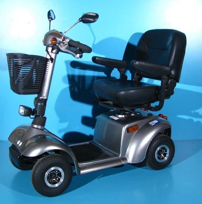 Scuter electric batrani/invalizi B+B Fortis - 6 km/h