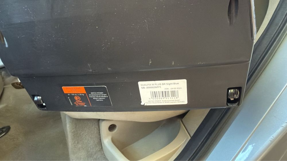Britax Romer - Dualfix M PLUS i-Size,