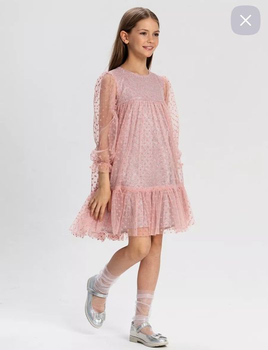 Нарядное платье на девочку