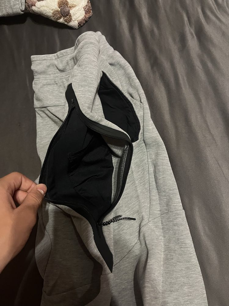 Оригинални дрехи Nike tech flece