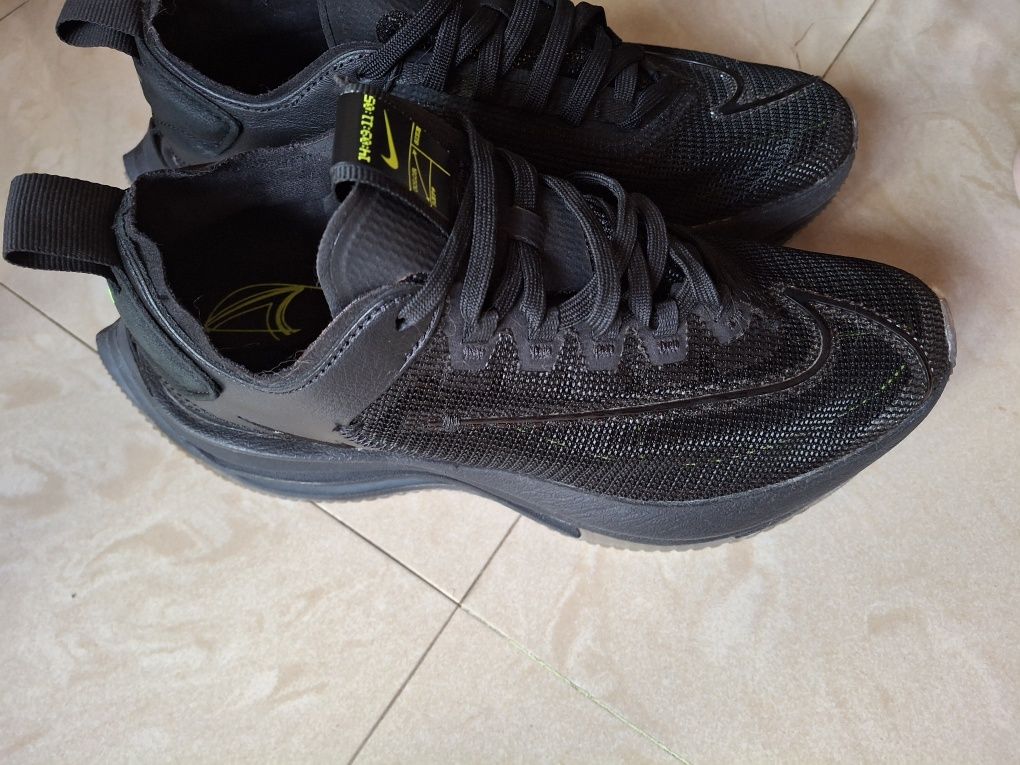 Nike W Zoom Double Stacked Volta