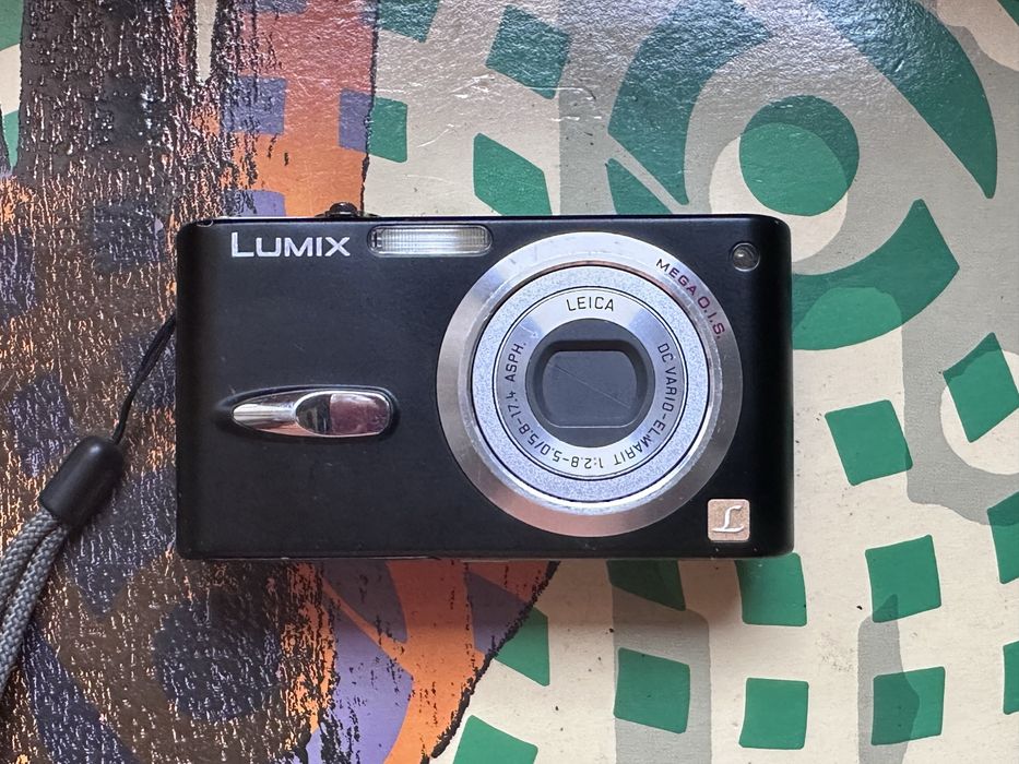 Panasonic Lumix DMC FX3 Leica retro digital