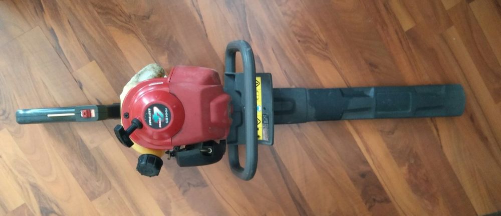 Foarfecă gard viu Honda