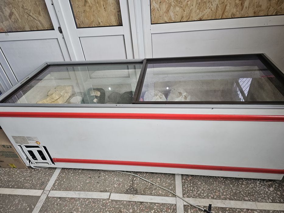 Морозильник ,,ларь,,