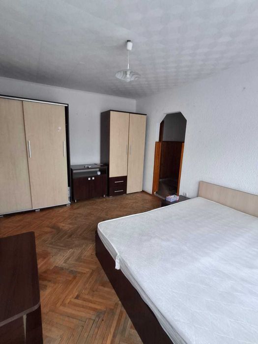 Apartament 2 camere Sd vis-a-vis magazin Bucovina