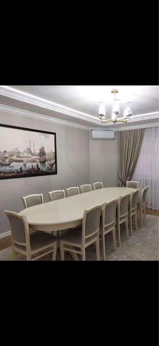 Продам стол и стулья