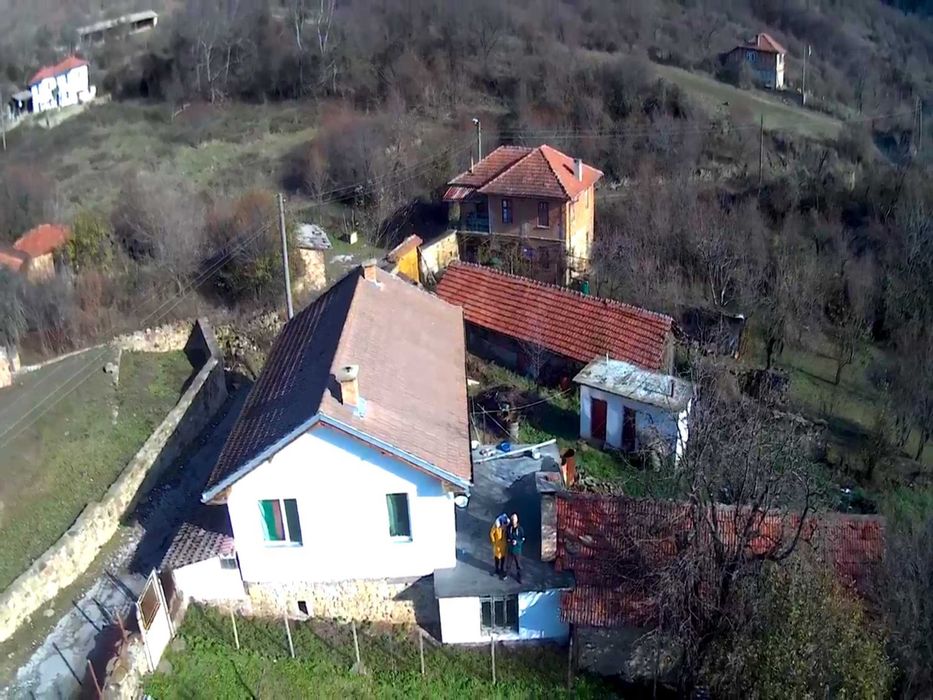 Къща в средата на Балкана, В.Търново, с. Бояновци