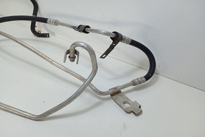 Conducta servo  Volan Dreapta Nissan Primastar  seria