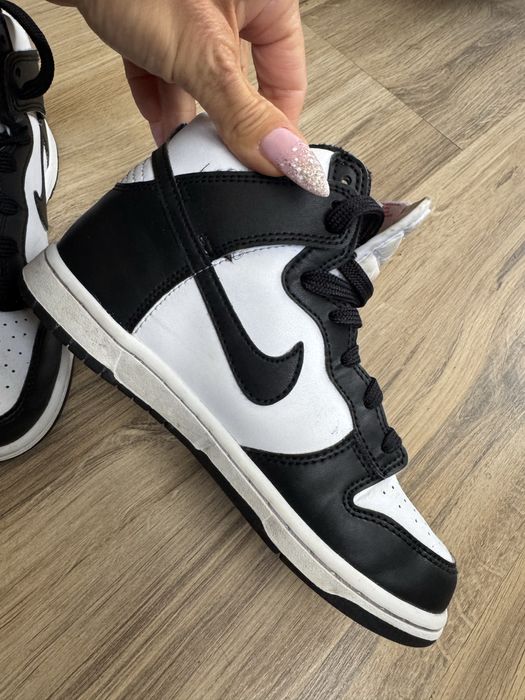 Оригинални високи кецове Nike Dunk High! 33 н