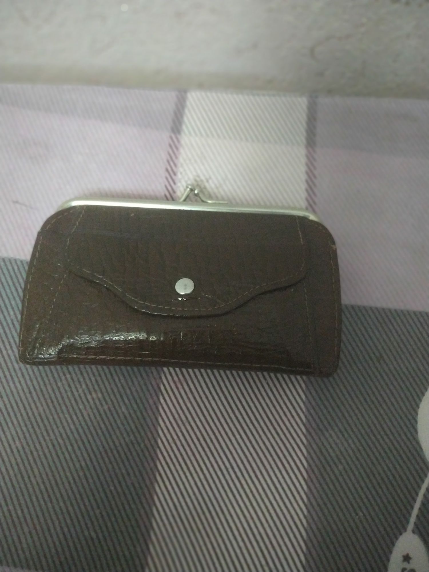 Кашелог из кракодильний кожи,.Чисто натуральние.