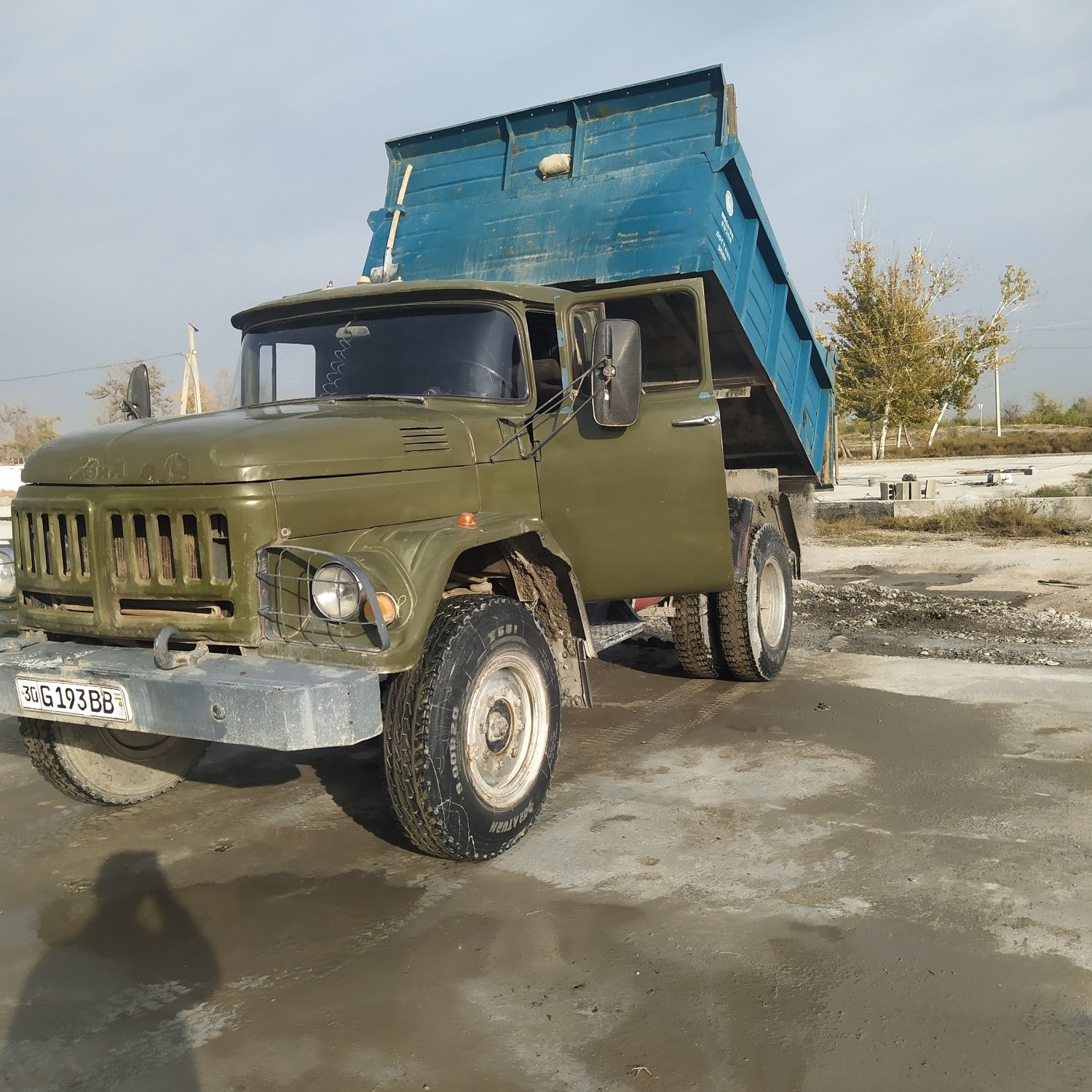 Zil model  130 sotiladi. ЗИЛ 130 сотилади