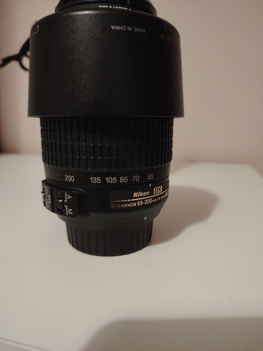 Фотоапарат Nikon d3100 с два обектива и аксесоари