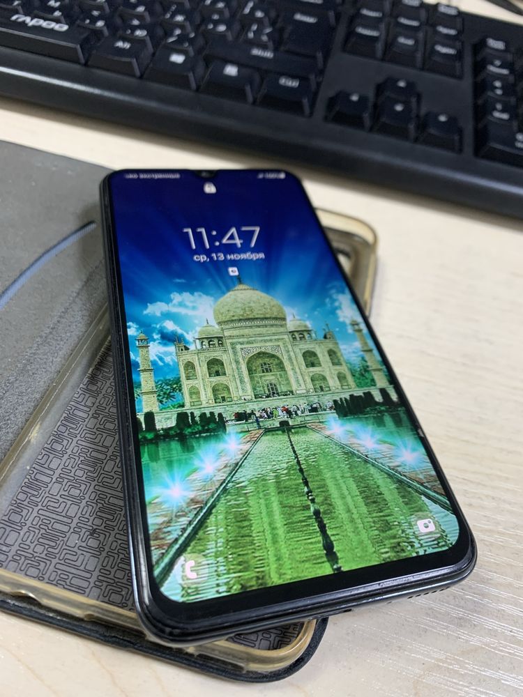 Samsung a 40 4/64gb