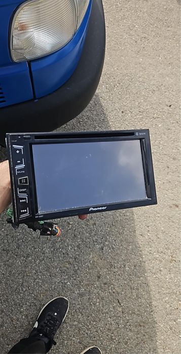 Плейъри за коли и бусове