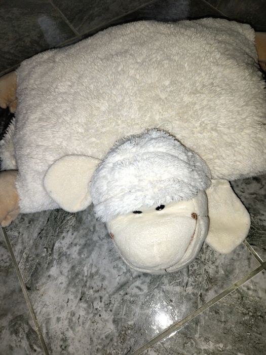 Vând aceste jucarii minunate