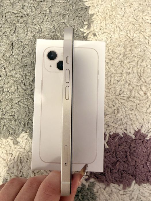 Telefon mobil Apple iPhone 13, 128GB, 5G, Starlight