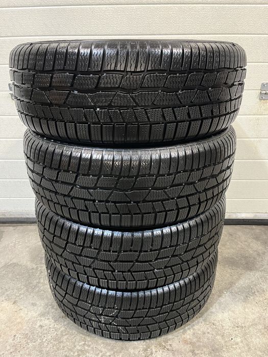205 50 R 17 M+S Continental ContiSeal set 4 anvelope de iarna