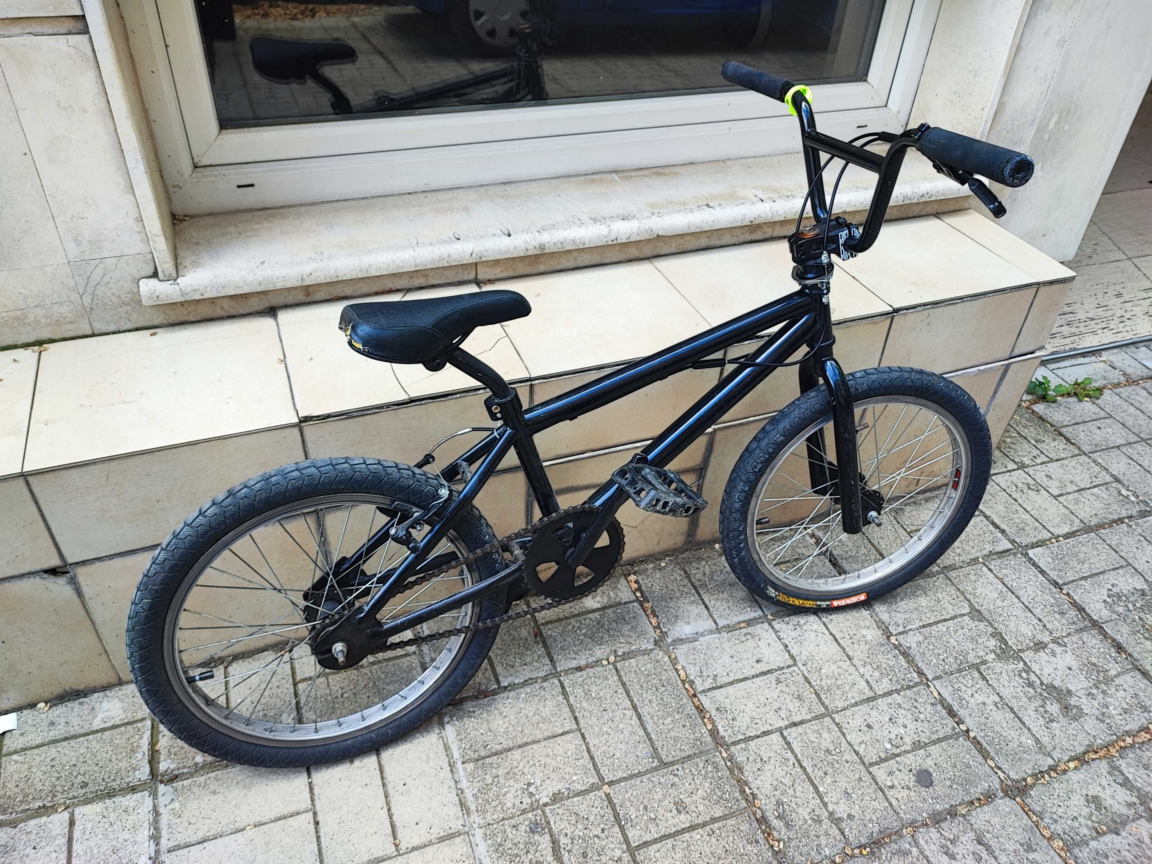 Продавам велосипед BMX