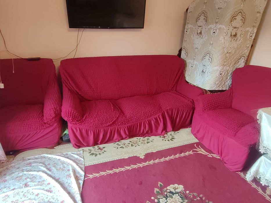 Divan kreslo sotiladi