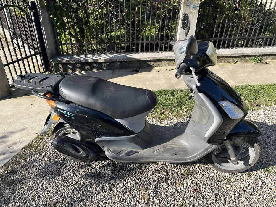 Vand scuter piaggio fly 50cc