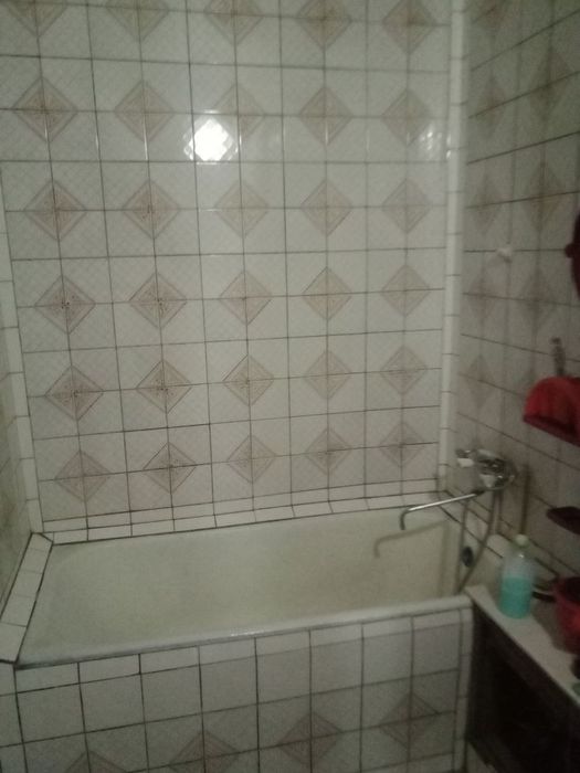 Продается трёхкомнатная квартира на массиве Юнус-Абад