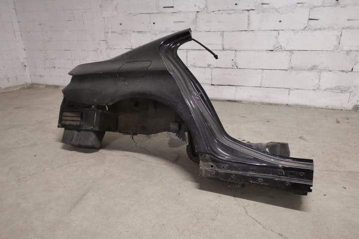 Aripa Dreapta Spate Originala In Stare Buna  BMW  Seria 5  F10 [2009 -