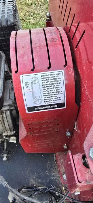 Tocator crengi cu motor benzina 15 cp