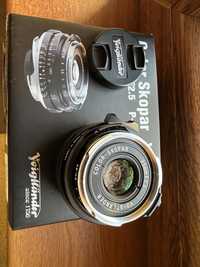 Voigtlander Color Skopar 35mm/ f2.5 Pancake Leica M mount