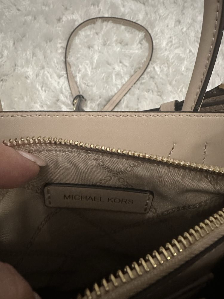 Geanta Michael Kors din piele