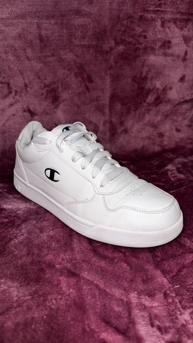 Papuci la preturi mici !!!