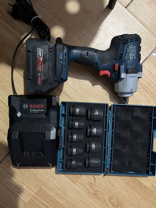 Vand pistol cu impact bosch GDS 18v-450 HC