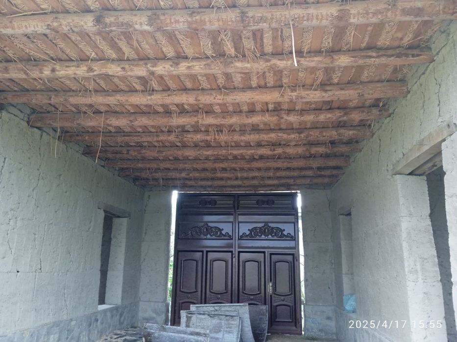 Навбахор тумани, Гулистон махалласида уй сотилади.