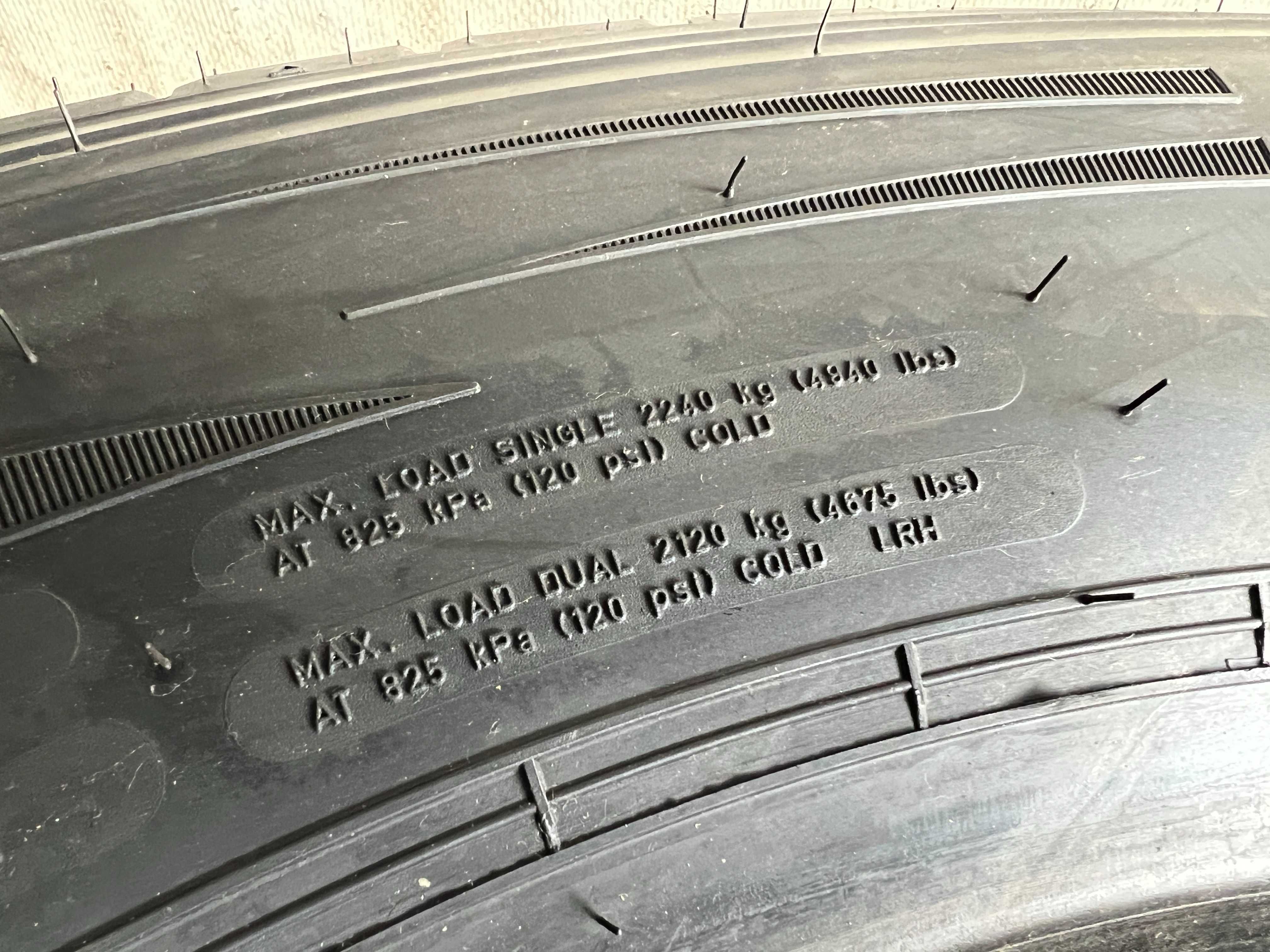 4Нови товарни гуми 245/70R19.5 Dunlop SP446 136/134M M+S 1980лв. с ДДС