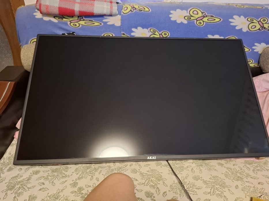 Televizor Akai negru